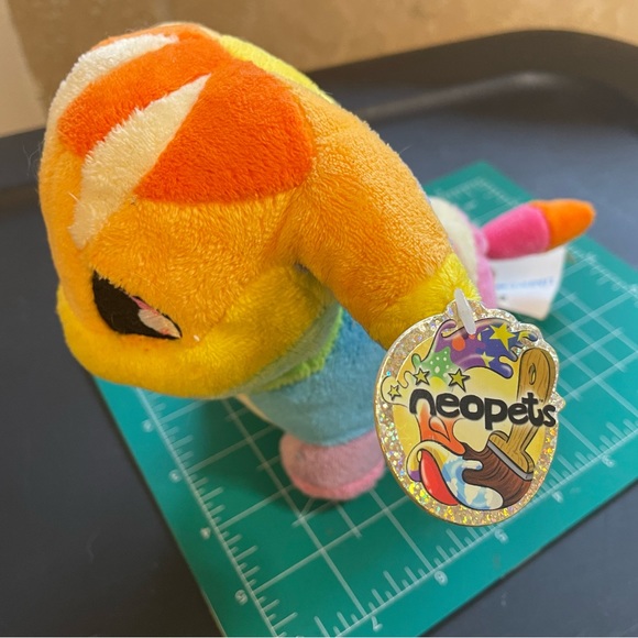 Neopets Rainbow Poogle Plushie from Limited Too 2005 - Picture 7 of 14